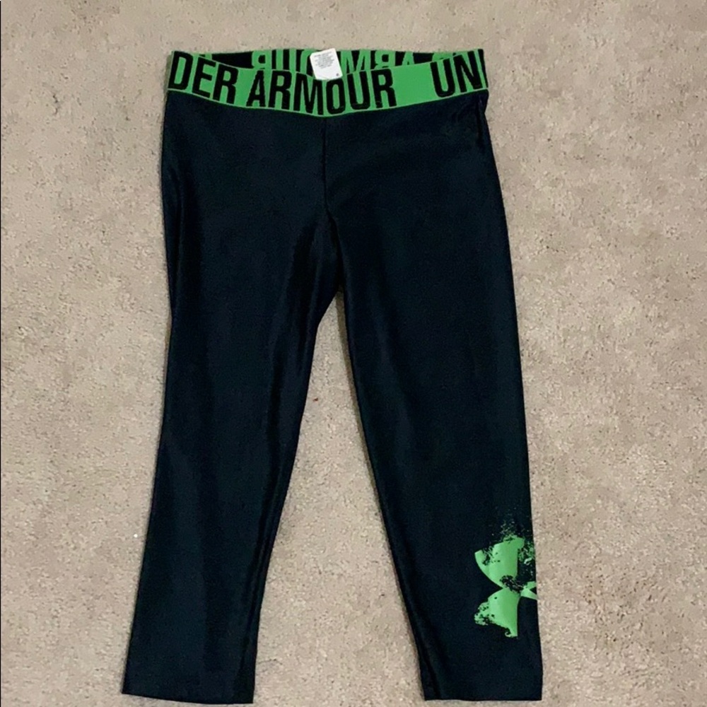 UA Bundle. Top and Crops size XS - Picture 4 of 5